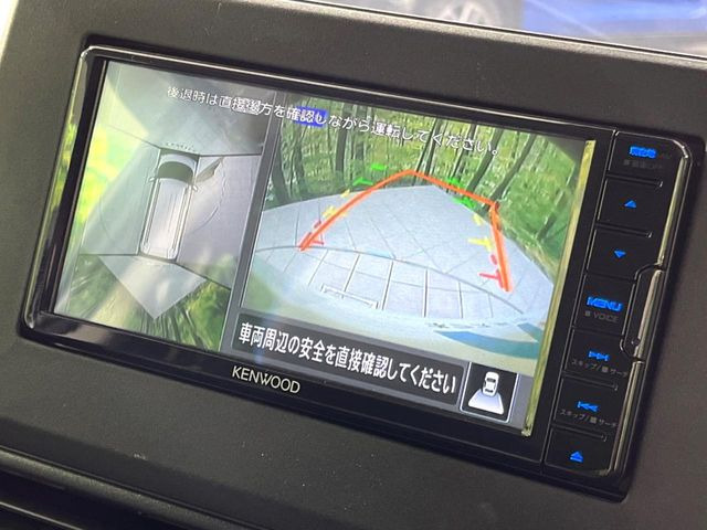 �y�}���`�A���E���h���j�^�[�z��p�̃J�����ɂ��A�ォ�猩���낵���悤�Ȏ��_��360�x�N���}�̎��͂��m�F���邱�Ƃ��ł��܂������p�������m�F���₷���A�����ꏊ�ł̐؂�Ԃ��⒓�Ԃ��X���[�Y�ɍs���܂��B