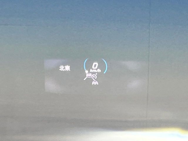 ���w�b�h�A�b�v�f�B�X�v���C:���݂̑��x�⑖�s�����f�W�^���\���ŉ^�]�ȑO���̃K���X�ɓ��e!�^�]���A���������炳���K�v�ȏ����m�F�ł���̂łƂ��Ă��֗��ň��S!