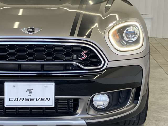 ミニクロスオーバークーパー SD オール4 4WD