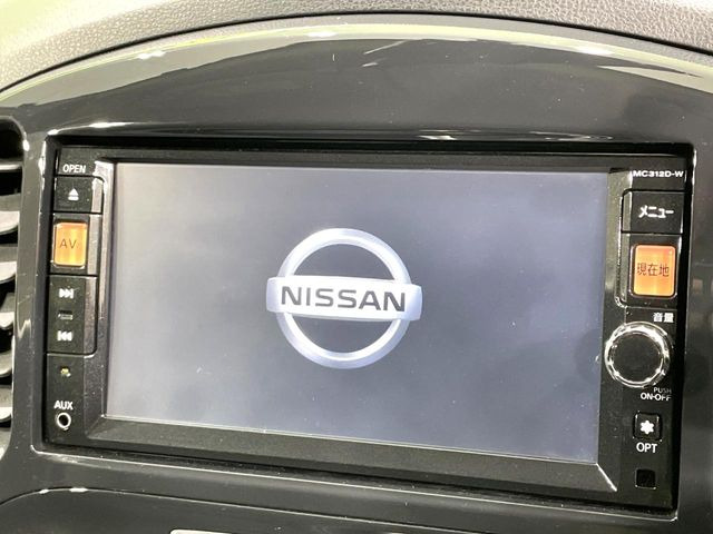 �y���[�J�[�����i�r�z�C���e���A�ɗn�����ރX�^�C���b�V���ȁu��p�݌v�v���[�J�[�i�r�𑕔��􎋔F���⑀�쐫�ȂǊ�{���\�ɂ��D��A���㎿�ȃJ�[���C�t�����y���݂��������܂��B