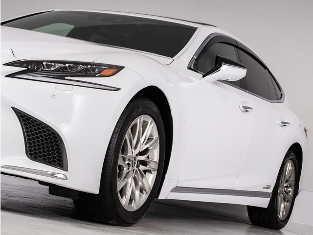 ���I�ȃ��A�r���[�Ō�����܂��B�����ȘȂ܂��͍����ԂȂ�ł͂ł��B