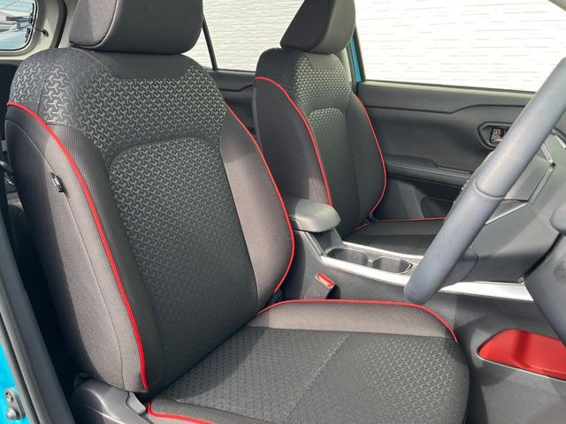 �^�]�ȃV�[�g���͎g�p�������Ȃ��A�ǍD�ȏ�ԂƂȂ��Ă��܂��B���J�Ɏg���Ă������Ƃ��悭�킩��܂��ˁB