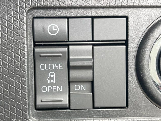 �y�p���[�X���C�h�h�A�z�X�}�[�g�L�[��^�]�Ȃ̃X�C�b�`�ŃX���C�h�h�A�̊J���\���d��������͂����ăh�A���J����K�v�������A���������q�l�ł��A�d���ו��������Ă��鎞�����N�ɊJ���߂ł��܂���