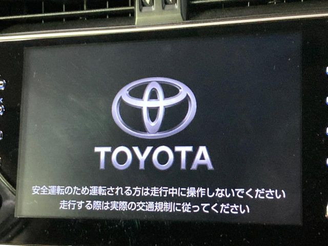 【9インチ ディスプレイオーディオ】大画面ディスプレイへお持ちのスマートフォンと連携して、ナビやbluetoothでの音楽再生が可能です♪デザインはもちろん操作性も良好!別途ナビ機能の取付可能です♪