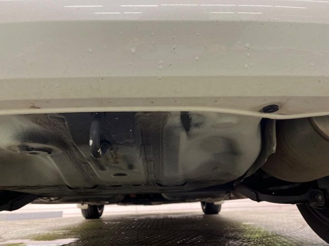 下回りがきれいなうちに、防錆加工の施工がオススメ。降雪地域はもちろん、沿岸部にお住いの方や、趣味でマリン・ウィンタースポーツをされる方にご好評いただいております。