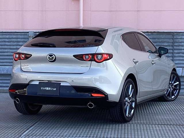 MAZDA3ファストバック2.0 20S バーガンディ セレクション