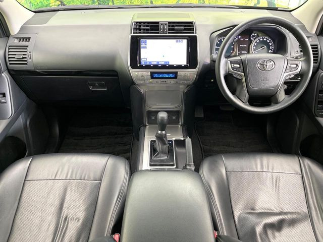 グループ総在庫数約30,000台!!全国の系列店からメーカー・車種問わずご紹介出来るので、あなたにピッタリのお車が見つかるはずです♪まずはお問い合わせ下さい☆