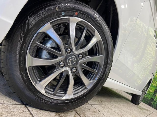 �y����14�C���`�A���~�z�C�[���z�O�ςɃ}�b�`���������A���~�z�C�[���𑕒����Ă���܂��B�e��ЊO�A���~�z�C�[����A�X�^�b�h���X�^�C�����戵�����Ă���܂��B���񂲑��k����������