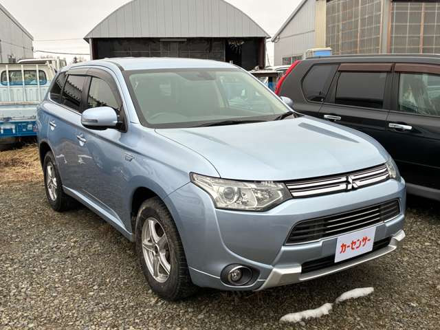 アウトランダーPHEV2.0 G ナビパッケージ 4WD