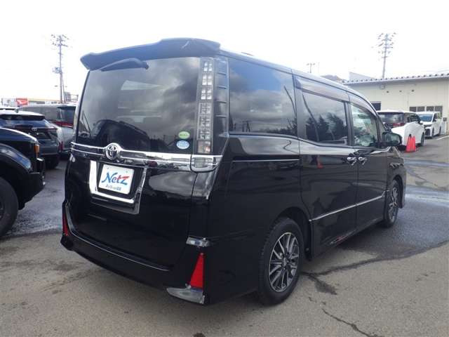 ヴォクシー2.0 ZS