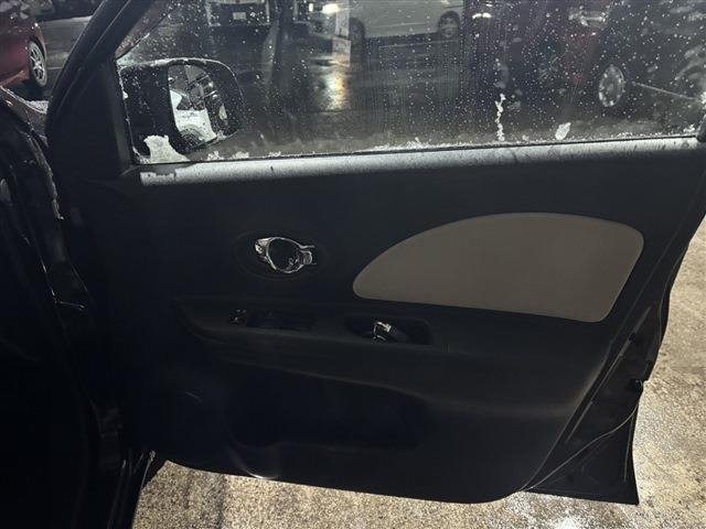 �[�ԑO�ɓ��O���̃N���[�j���O���������܂��B�e��R�[�e�B���O(�ʓr�L��)�����p�ӂ��Ă���܂��̂ŁA���񂲑��k���������B