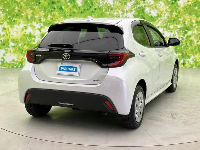 ヤリス1.5 ハイブリッド Z E-Four 4WD