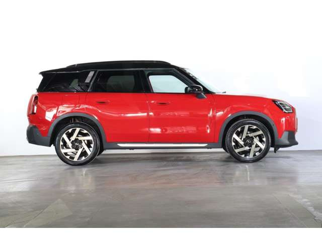 ミニカントリーマンD DCT ディーゼル