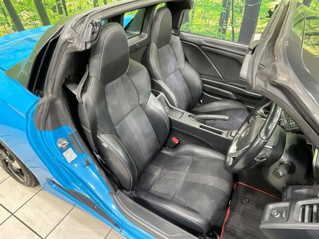 �y�n�[�t���U�[�V�[�g�z�������ƍ���S�n�𗼗������l�C�̃V�[�g���w�ʁE���ʂ̓X�G�[�h���ƂȂ��Ă���A���G��⊊��ɂ����ɗD��Ă��܂��B�C���╞���ɍ��E���ꂸ���K�ɂ���肢�������܂��B