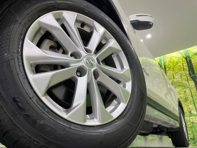 �y����17�C���`�A���~�z�C�[���z�O�ςɃ}�b�`���������A���~�z�C�[���𑕒����Ă���܂��B�e��ЊO�A���~�z�C�[����A�X�^�b�h���X�^�C�����戵�����Ă���܂��B���񂲑��k����������