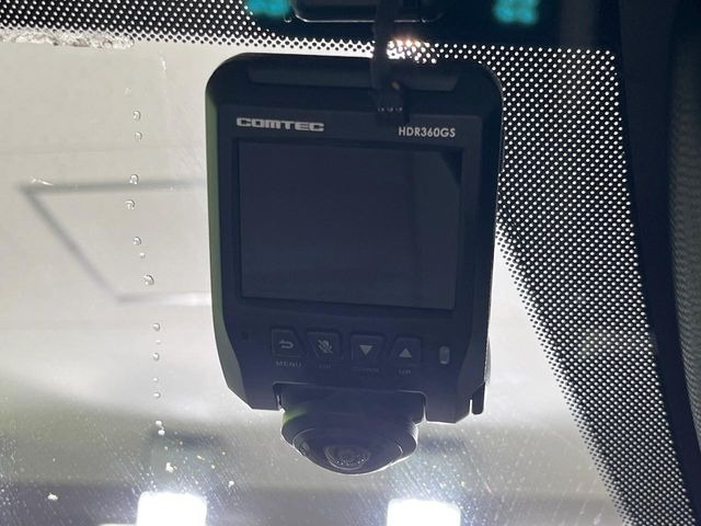 �y�h���C�u���R�[�_�[�z�h���C�u���R�[�_�[����!���s���͂������A������^�]�⎖�̂ɑ��������ہA�f���ŋL�^���A����̃��X�N�ɔ����܂��B���L�^�pSD�J�[�h�͂��q�l�����g�ł��������������K�v������܂��B