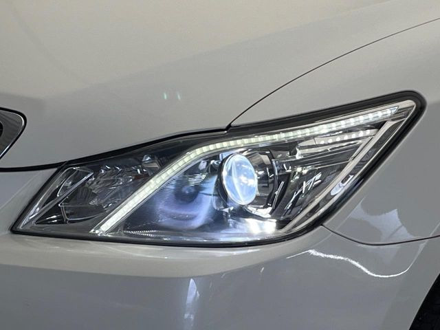 �yHID�w�b�h���C�g�z���ɖ��邭�O�����Ƃ炵�Ă����̂ŁA���V����Ԃ̑��s�������E�ǍD�ň��S���Ă���肢�������܂��B