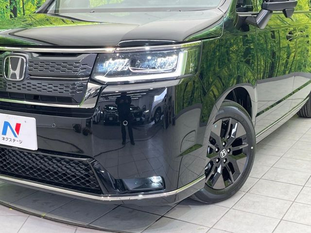 �yLED�w�b�h���C�g�z���V����ԑ��s�����ǍD�Ȏ��E���m�ۂ����S���ĉ^�]�ł��鍂�P�xLED�w�b�h���C�g�𑕔�!�_�����x�������A����d�͂��}�����Ă��܂��B