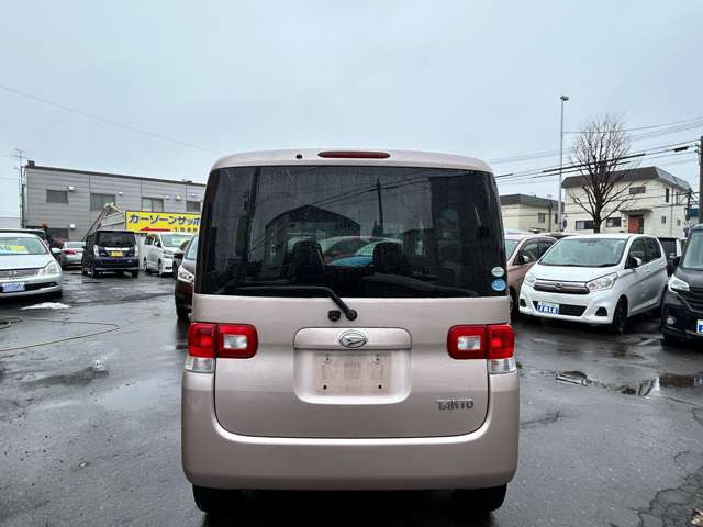 �h�T�r���H�A�V���[�V�u���b�N�����ГƎ��̋����̉��i�ŏ����Ă���܂��B���񂲑��k���������܂��B