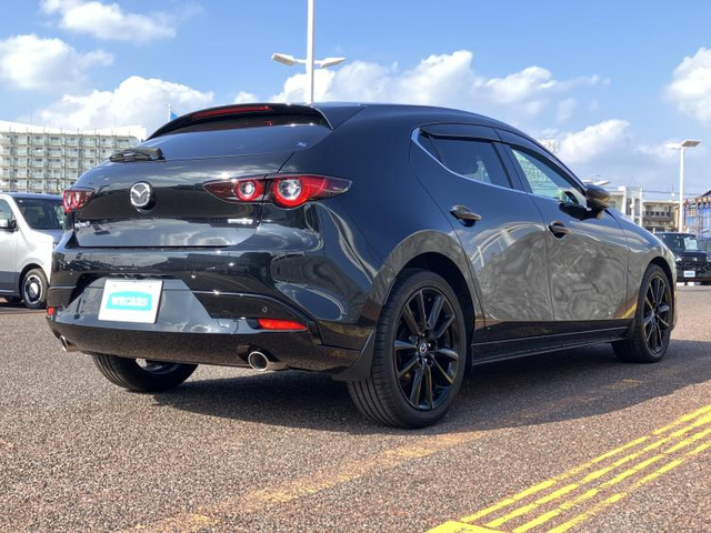 MAZDA3ファストバック1.5 15S レトロスポーツエディション