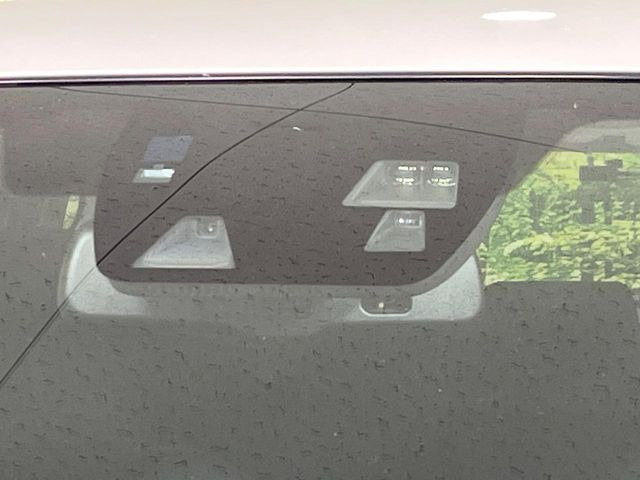 �y�X�}�[�g�V�e�B�u���[�L�T�|�[�g�z�ᑬ���s���ɑO���̎ԗ�����F�����A�Փ˂������Ȏ��͌x��ƃu���[�L�ŏՓˉ���Ɣ�Q�y�����A�V�X�g�B�����S�Ƀh���C�u�����y���݂��������܂��B