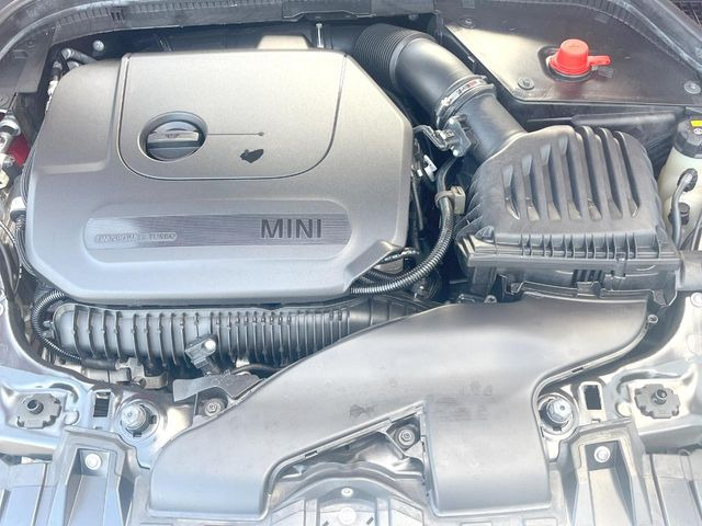 �����X�ł́A�e���[�J�[�̐�p�f�f�e�X�^�[�𓱓��B���Ǝ��i�����e�N�j�J���X�^�b�t���풓���Ă���܂��̂ŁA������̍ۂɂ����S���Ă����p���������܂��B