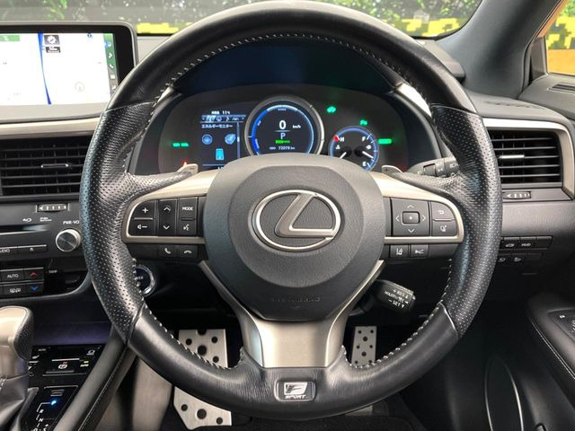 �y�����v�����X�e�A�����O�z�㎿�Ȋv���g�p���邱�ƂŁA��ɂ����������݂ƂĂ��^�]���₷���n���h���ł���