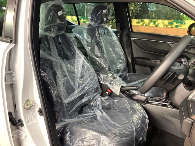 �^�]�ȃV�[�g���͎g�p�������Ȃ��A�ǍD�ȏ�ԂƂȂ��Ă��܂��B�O�I�[�i�[�l�����J�Ɏg���Ă������Ƃ��悭�킩��܂��ˁB