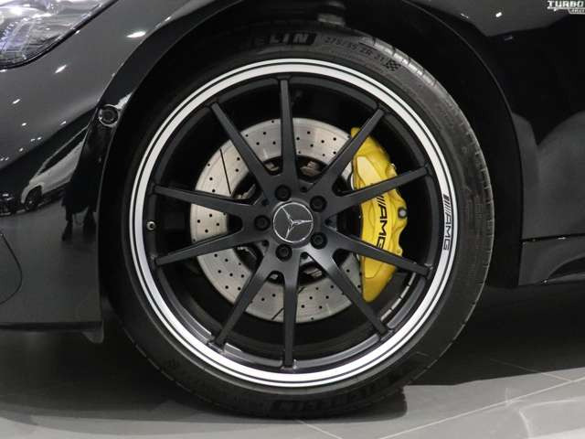 AMG GT 4ドアクーペ53 4マチックプラス 4WD