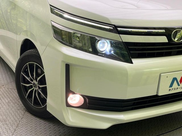 �yLED�w�b�h���C�g�z���V����ԑ��s�����ǍD�Ȏ��E���m�ۂ����S���ĉ^�]�ł��鍂�P�xLED�w�b�h���C�g�𑕔�!�_�����x�������A����d�͂��}�����Ă��܂��B