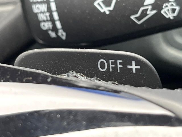 ���X�e�A�����O�p�h���V�t�g:�N�C�b�N�ȃV�t�g���삪�\!���X�|���X�������A���Ȃ��̃M�A�ϑ��ɂ�������Ƃ��Ă��Ă���܂�!���Ԃƈ�̂ƂȂ�鑕���ł��B