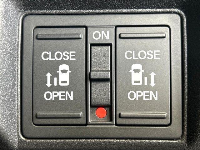 �y�����p���[�X���C�h�h�A�z�X�}�[�g�L�[��^�]�Ȃ̃X�C�b�`�Ō�ȗ����X���C�h�h�A�̊J���\���d��������͂����ăh�A���J����K�v�������A�����Ȃ��q�l�ł��ȒP�ɊJ���߂ł����K�ł���