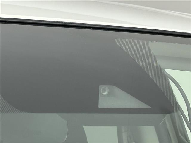 ノート1.2 X FOUR 4WD