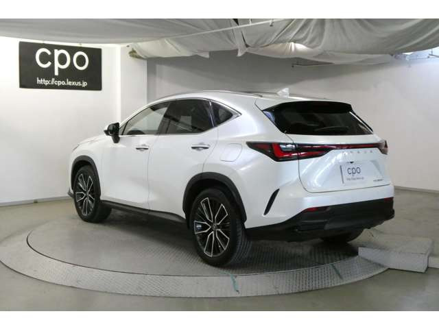 NX350h バージョンL