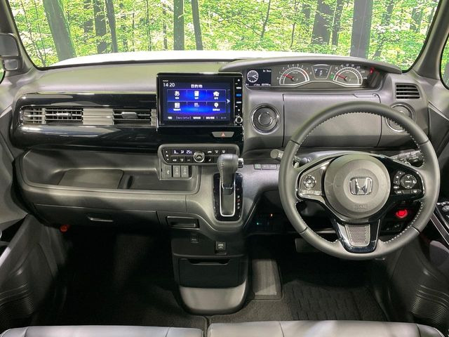 N-BOXカスタムL ターボ