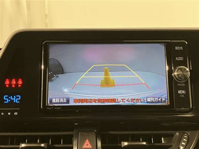 C-HRハイブリッド 1.8 G LED エディション