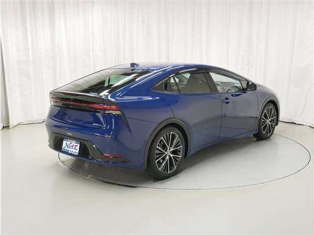 プリウス2.0 Z E-Four 4WD