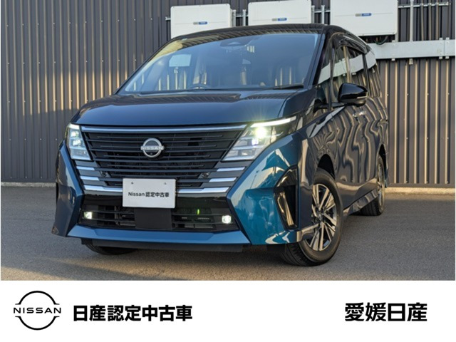 セレナ1.4 e-4ORCE ハイウェイスターV 4WD