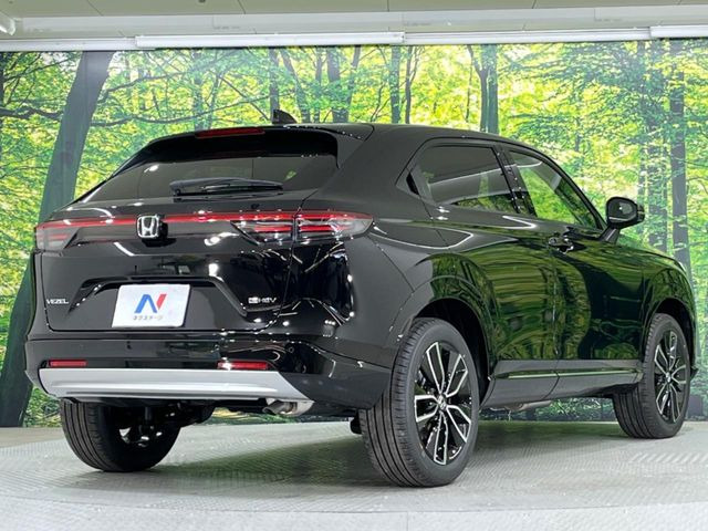 ☆全国のネクステージからお取り寄せが可能※!遠方の店舗に展示してあるクルマが気になる場合も、最寄りの店舗でご覧いただくことが可能です!是非私たちに要望をお聞かせください!※別途費用