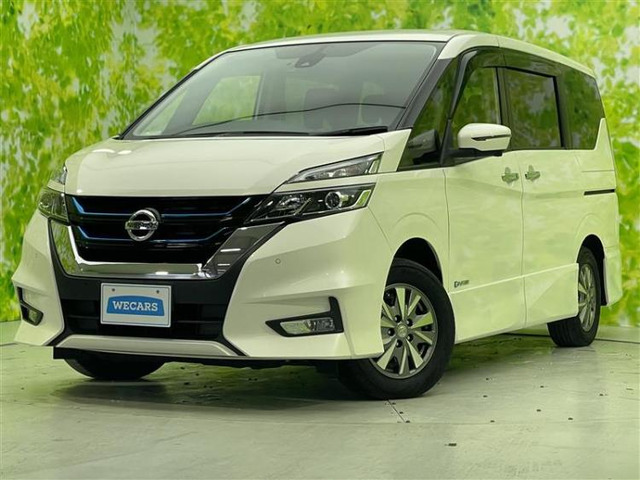 セレナ1.2 e-POWER ハイウェイスターV