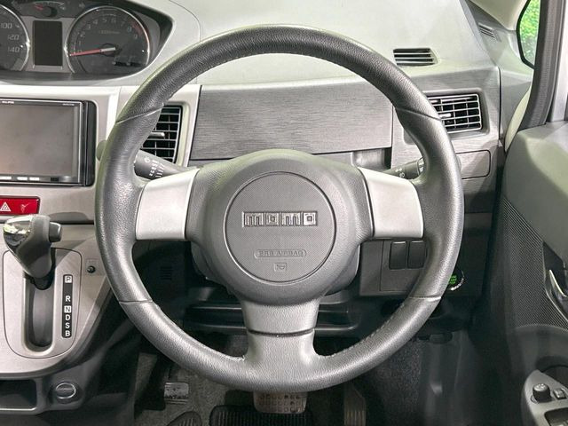 �y�v�����X�e�A�����O�z�㎿�Ȋv���g�p���邱�ƂŁA��ɂ����������݂ƂĂ��^�]���₷���n���h���ł���