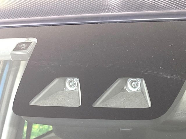 �y�X�}�[�g�A�V�X�g�z���s���ɑO���̎ԗ�����F�����A�Փ˂������Ȏ��͌x��ƃu���[�L�ŏՓˉ���Ɣ�Q�y�����A�V�X�g�B�����S�Ƀh���C�u�����y���݂��������܂��B