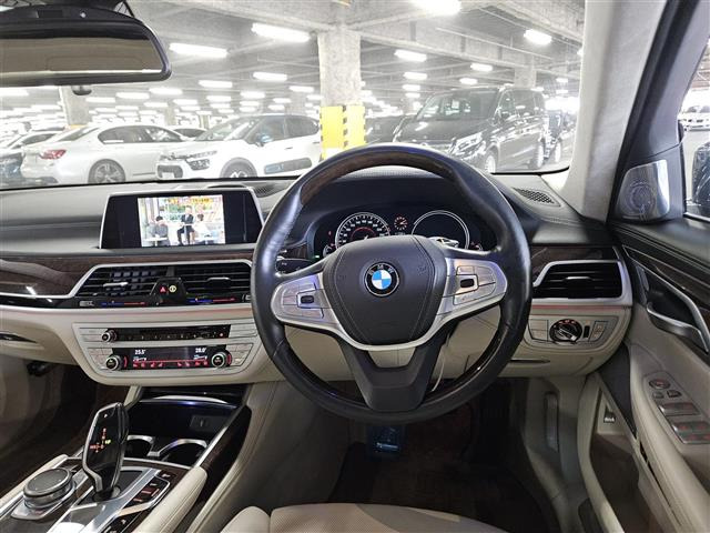 7シリーズ750Li エクセレンス