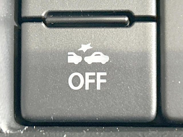 �y�X�Y�L �Z�[�t�e�B�T�|�[�g�z���s���ɑO���̎ԗ�����F�����A�Փ˂������Ȏ��͌x��ƃu���[�L�ŏՓˉ���Ɣ�Q�y�����A�V�X�g�B�����S�Ƀh���C�u�����y���݂��������܂��B