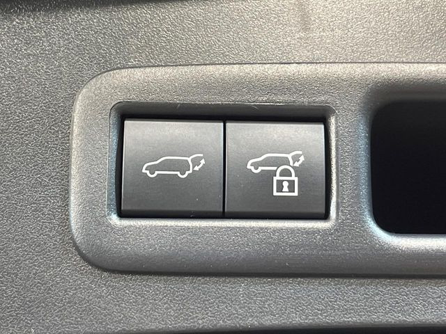 �y�p���[�o�b�N�h�A�z�X�}�[�g�L�[��^�]�Ȃ̃{�^�������������Ń��A�Q�[�g�������ŊJ���܂�!�ו��������Ă��鎞��A�����ʒu�ɂ���o�b�N�h�A��߂�ۂɕ֗��ȋ@�\�ł���