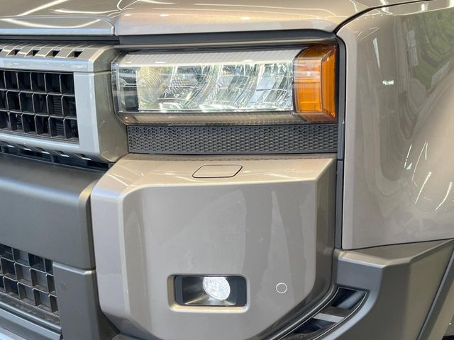 �yLED�w�b�h���C�g�z���V����ԑ��s�����ǍD�Ȏ��E���m�ۂ����S���ĉ^�]�ł��鍂�P�xLED�w�b�h���C�g�𑕔�!�_�����x�������A����d�͂��}�����Ă��܂��B