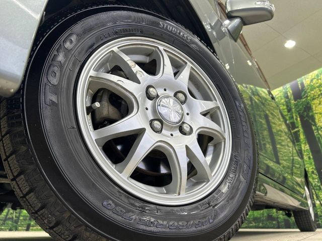 �y13�C���`�A���~�z�C�[���z�O�ςɃ}�b�`�����A���~�z�C�[���𑕒����Ă���܂��B�e��A���~�z�C�[����A�X�^�b�h���X�^�C�����戵�����Ă���܂��B���񂲑��k����������