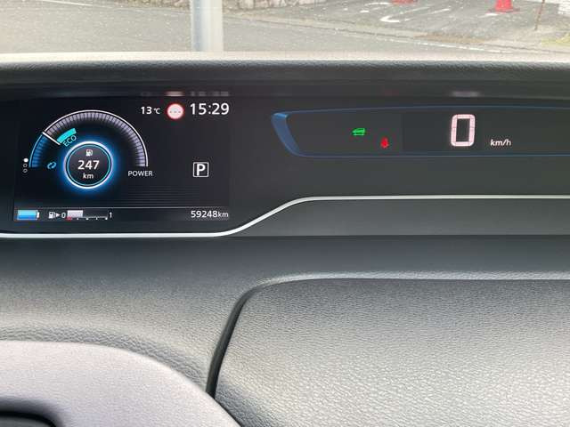 セレナ1.2 e-POWER ハイウェイスターV