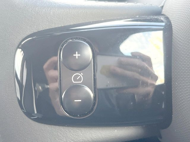 ���I�[�g�N���[�Y�R���g���[��:�������H�⎩���Ԑ�p���H���ɂāA�葬���q���\�ƂȂ�֗��ȋ@�\�ł��B�������ړ��̍ۂł����ɂ����֗��ɂ��g�����������܂���