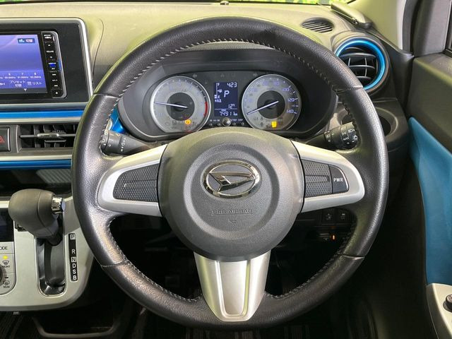 �y�����v�����X�e�A�����O�z�㎿�Ȋv���g�p���邱�ƂŁA��ɂ����������݂ƂĂ��^�]���₷���n���h���ł���